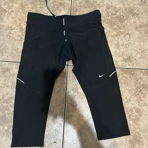 Nike Kids Leggings in Black with White Details